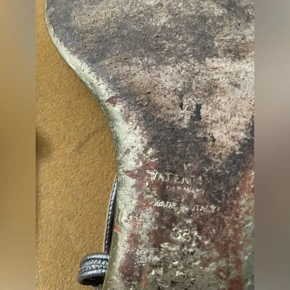 Valentino Garavani Pewter Metallic Jeweled Flat Sandals 8 - Picture 4 of 9